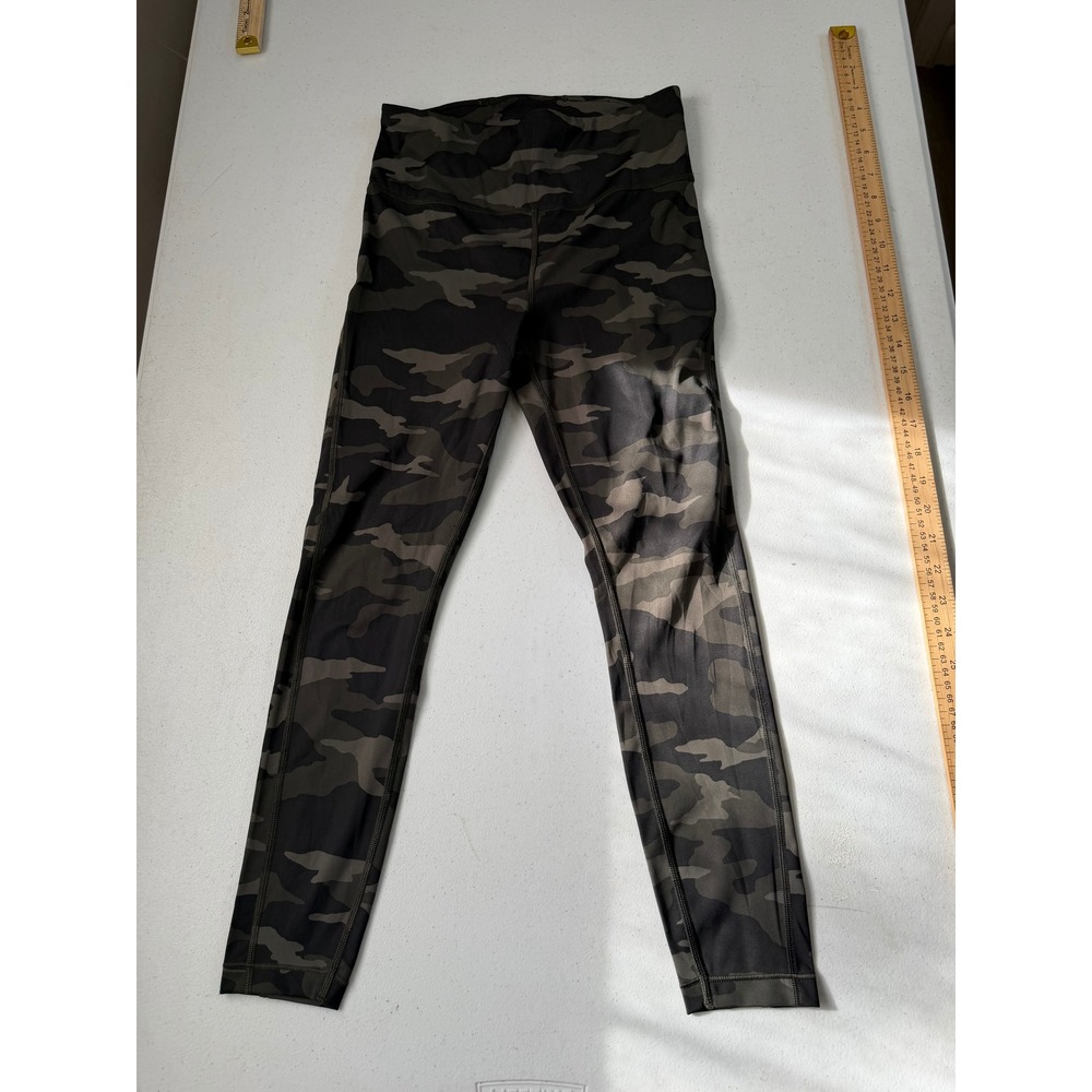 Athleta Ultimate 7/8 Tight XS Green Camo High Rise Athletic Leggings Activewear
